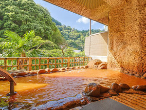 鴻朧館大浴場・露天風呂「金波の湯」