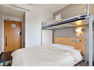 �u�X�[�p�[���[���v�z�e���ł͒�������i�x�b�h�̂������ł�