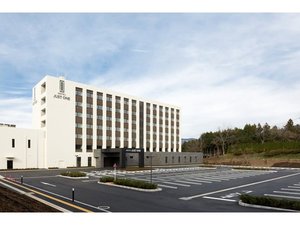 駐車場は無料です!空いている所をご自由にお停めください!
