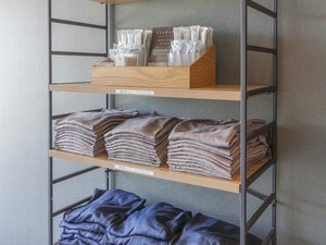 客室フロアにアメニティバーをご用意しております。