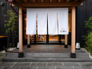 エントランス 昼
