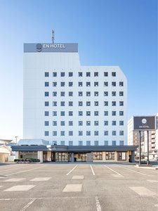 JR・近鉄伊勢市駅より徒歩約4分
