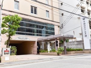 平和台ホテル天神外観
