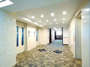 �G���x�[�^�[�z�[��