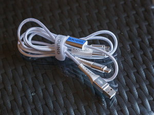 USBケーブル