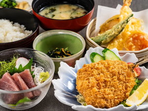 レストラン「松花」ディナータイムの人気メニュー【アジフライ御膳】