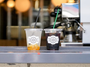 灯台珈琲アメリカーノをはじめ、各種ドリンクを取り揃えております。