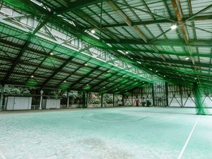 【多目的広場】ゲートボールやスポーツの練習、イベント会場等にご利用ください。※事前予約制。