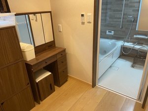 古民家1階貸切風呂ご使用中は脱衣所含め施錠できます。