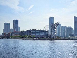 三方を海に囲まれた開放感溢れるロケーション。