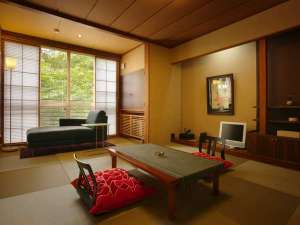 【百合・五月】和室8畳(バス付)