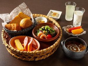 ���X�����̃r�[�t�V�`���[������J�ɏĂ��グ���z�e���u���b�h���A���N�Ƃ���������ǋ������m���H