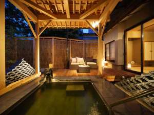 【山梨県下越の露天風呂付き客室のある宿】月岡温泉 湯あそび宿 曙