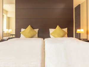 【客室】デラックスコーナールーム ツイン/トリプル(27u)