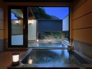 【鶴】露天風呂付和洋室(本館つるや)
