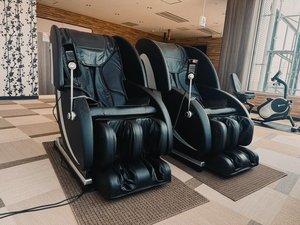 8階休憩室 マッサージチェア