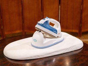*客室:アイロン&アイロン台/フロントにてお貸出しております。