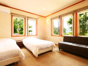 1F�c�C������8�����̂������ł��B