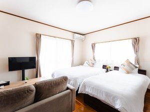 �G�A�|�[�g�T�C�hOMURA�̎{�ݎʐ^1