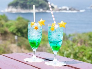 夜空の星をイメージした、プラン特典の星空ドリンク(イメージ)