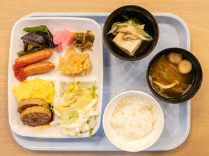 朝食