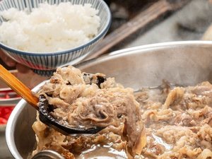 朝食は【和洋バイキング】岸権旅館名物「料理長特製 上州牛手作り牛丼」
