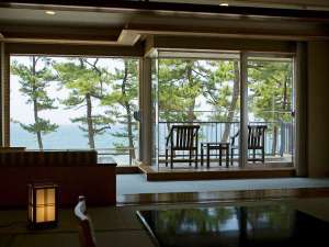 �y���挧:�F������z�ؐ���