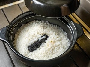 『体験』　藁やきカツオタタキ＆薪炊き土鍋ご飯、BBQ体験 ・キャビン棟・定員4名