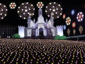 日本三大イルミネーション『光の花の庭』開催中♪2022年10月15日(土) 〜 2023年2月14日(火)