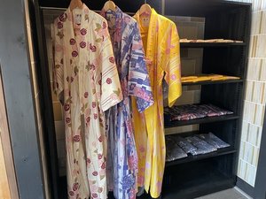色浴衣を着て、宿場町散歩はいかがですか?