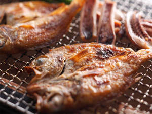 「のどぐろ」が焼ける豊潤な香りがお部屋じゅうに拡がり朝から食欲が止まりません