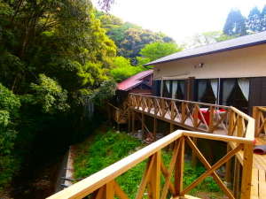 【宮崎県宮崎・青島・日南の貸し別荘・コテージ・ログハウス】コテージゆすの木