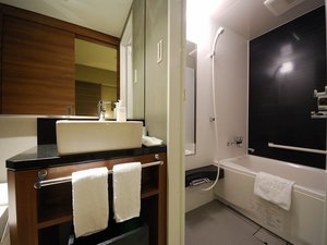 �c�C���@�o�X���[���@