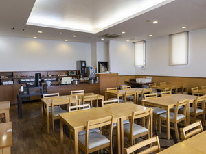 開放的なレストラン