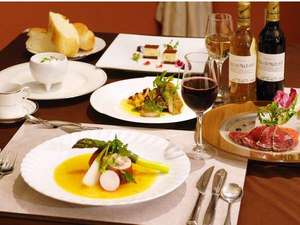 【山梨県富士五湖エリアのオーベルジュ】旅をデザインする宿 オーベルジュマーメイド