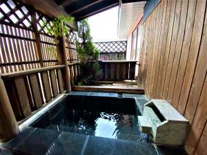 客室【天】専用露天風呂