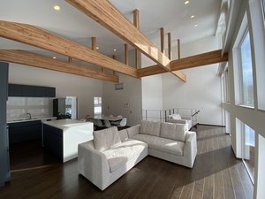 【北海道ニセコ・ルスツの高級大型貸し別荘・コテージ・ログハウス・コンドミニアム】アンヌプリ・オンセン・シャレー