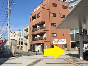 駅からの道順