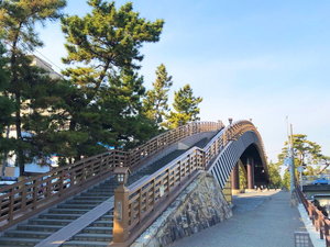 �y���������z����F�S�㋴�Ƒ΂��Ȃ�����77.9m�̘a�����ۋ��ł��B