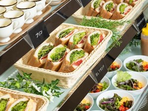 ���H�@3��̃T���h�C�b�`