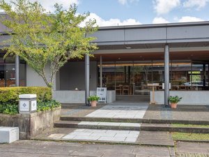 ���Ԃ̃G���g�����X�O�ρB