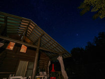 �ݕʑ��@���l�X�y���̎{�ݎʐ^3