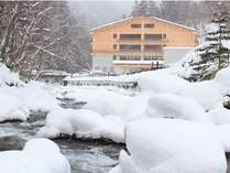 トムラウシ温泉東大雪荘の外観写真