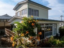 �؂̉ƃQ�X�g�n�E�X�S�R�ʊق̊O�ώʐ^