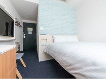 �ςȃz�e���G�N�X�v���X���@�Ȃ�Γ��{���A�l�b�N�X�̎{�ݎʐ^2