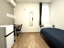 ���[�N�}���n�E�X�v���~�A���Ϗ��q��E�i25�N12���I�[�v���j�̎{�ݎʐ^1