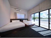 �N���X�^�����B����Y�̎{�ݎʐ^3