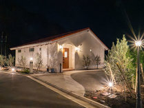 �G���[���t�H���X�g�M�C�̊O�ώʐ^