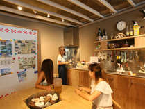 �Q�X�g�n�E�X�����N�N���Ί_���̎{�ݎʐ^2