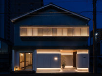 KIKUNOYA-hakuga-�̊O�ώʐ^